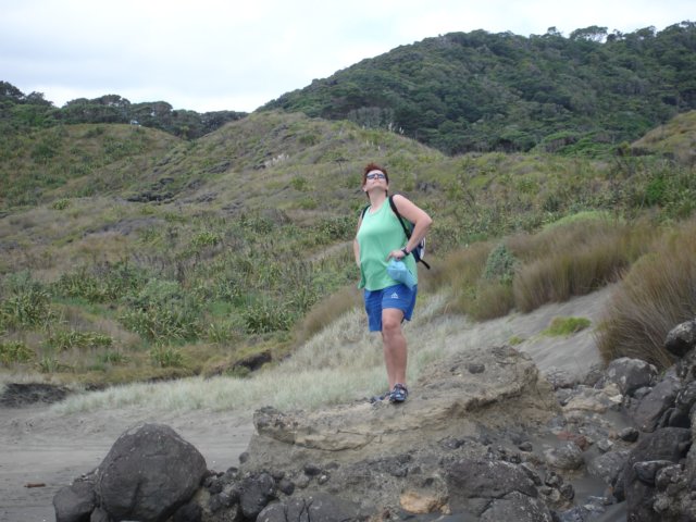 bethellsbeachaucklandxenafilmlocations32.jpg