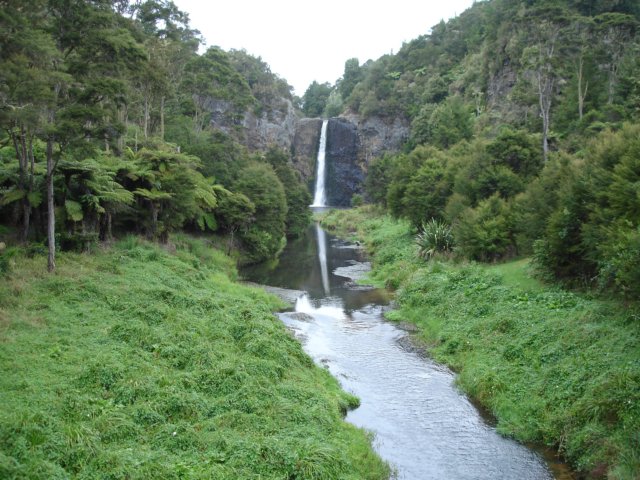 thehunuawaterfallsxenafilmlocations8.jpg